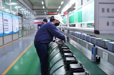 寧夏銀川 企業(yè)開足馬力忙生產(chǎn)，機(jī)電設(shè)備產(chǎn)業(yè)迎春潮